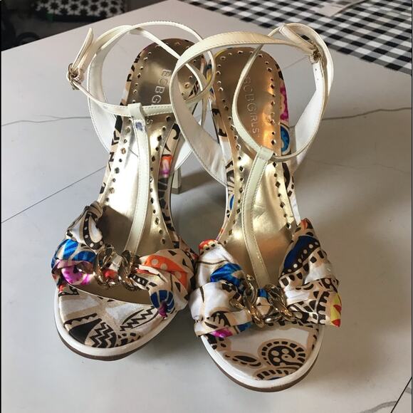 BCBGirls platform heels - Picture 2 of 8